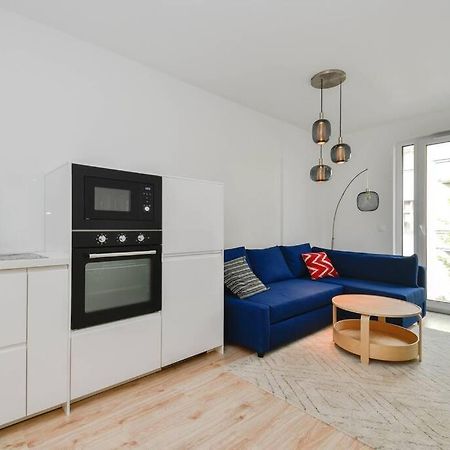 New Modern Apartment In City Center Bratislava Esterno foto