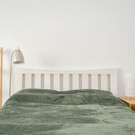 New Modern Apartment In City Center Bratislava Esterno foto